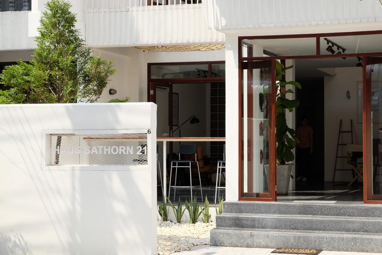 Haus Sathorn 21 Bed And Breakfast Бангкок Экстерьер фото
